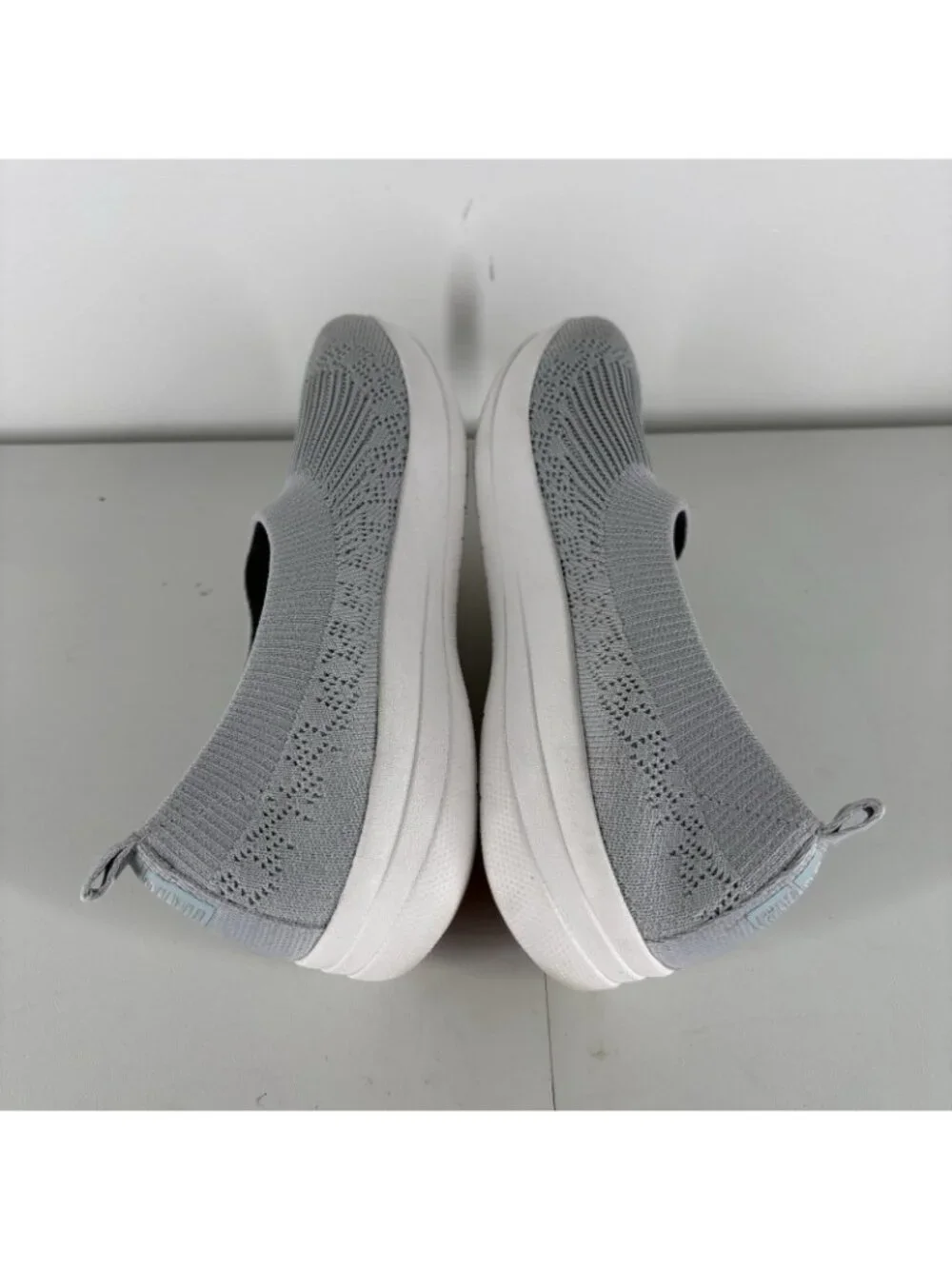 FitFlop Women Size 9 Gray Comfort Stretch Uberknit Slip On Ballerina Flats